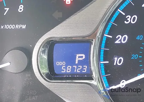 2014 Toyota Sienna Xle/Limited from USA, damaged, VIN 5TDDK3DC4ES081882